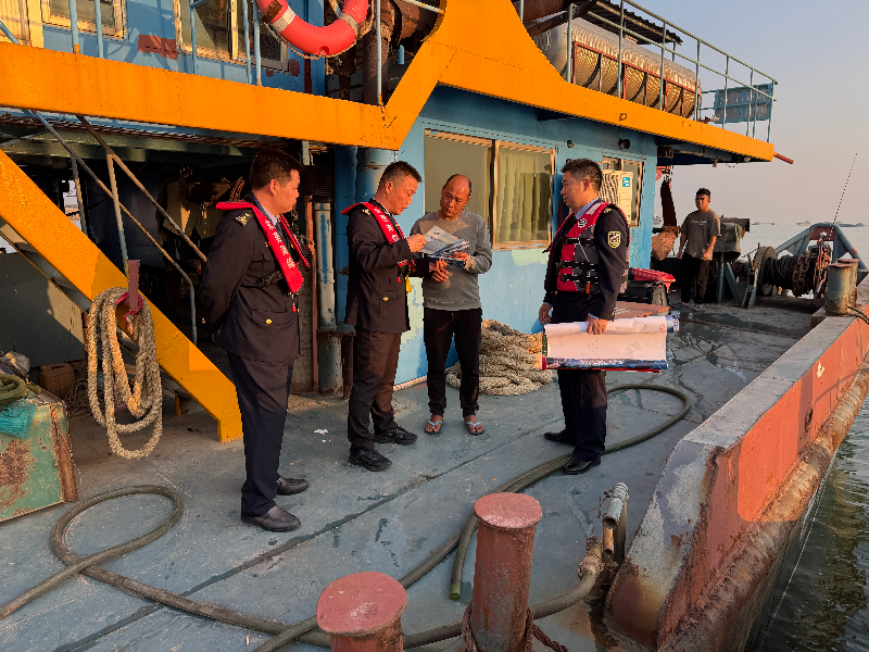 市海洋综合执法支队参与珠江口联合执法行动 助推交界海域共管共治